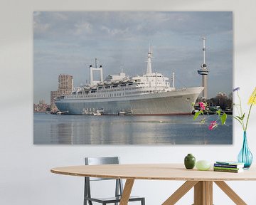Klassiek oceaanstomer SS Rotterdam in de haven van Rotterdam van Sjoerd van der Wal Fotografie
