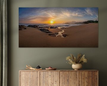 Coucher de soleil sur une plage de rêve sur Denis Feiner