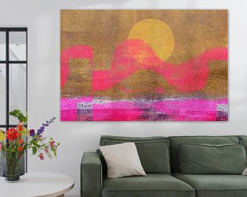 Abstract minimalistisch landschap in goud en neonroze van Dina Dankers