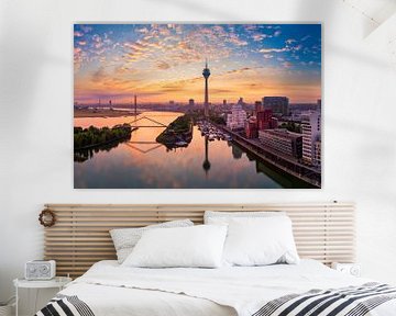 Skyline des Medienhafens in Düsseldorf, Deutschland von Michael Abid