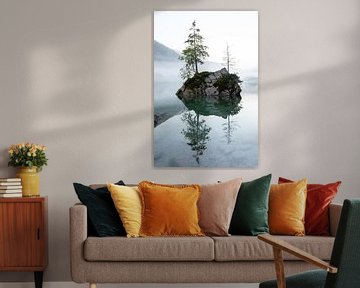 Magischer Sonnenaufgang am Hintersee im Berchtesgadener Land von Jiri Viehmann