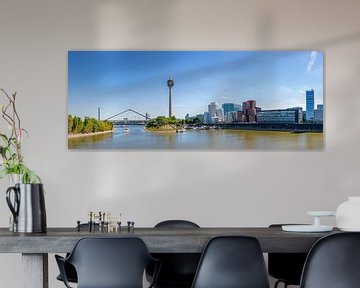 Düsseldorf Medienhafen aan de oever van de Rijn van Sjoerd van der Wal Fotografie