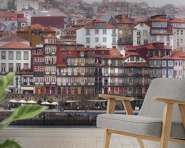 Die farbenfrohe Ribeira von Porto