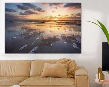 Reflexion des Himmels auf nassem Sand - Strand bei Zandvoort von KB Design & Photography (Karen Brouwer)