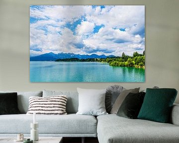 Blick über den Forggensee auf die Allgäuer Alpen bei Füssen