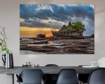 Sunset in Tanah Lot by Peter Zendman