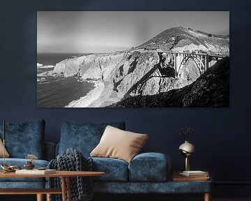 Bixby Creek Bridge, Big Sur, Californië - analoge zwart-wit fotografie van Werner Dieterich