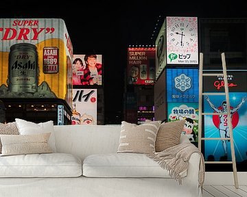 Neon dromen in Osaka: een rel van kleur in Dotonbori