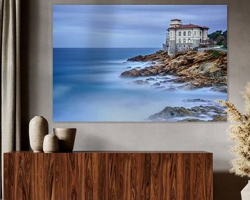 Kasteel van Boccale op rots en zee. Toscane, Italië. Fotografie met lange belichting. van Stefano Orazzini