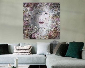 kleurrijk vrouwenportret in pasteltint van Yke de Vos