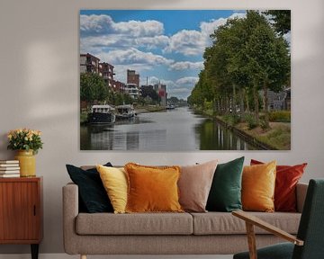 Situé sur le côté du canal, le South Willemsvaart