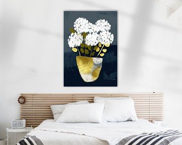 Golden Vase Delight