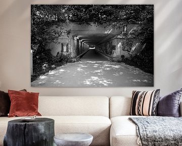 Tunnel in Schwarz und Weiß