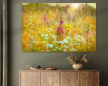 Wilde bloemenveld van Corinne Welp