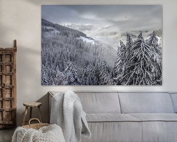 Uitzicht vanaf de Klausberg in het besneeuwde Ahrntal, Zuid-Tirol van Christian Müringer