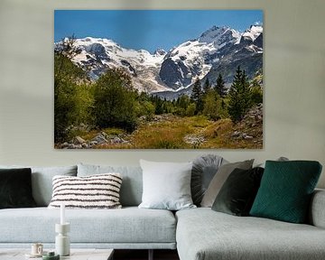 Scenic alpine view of Morteratsch glacier and Bernina peaks under blue sky by Steven Van Aerschot