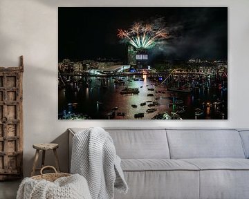 Vuurwerkshow SAIL Amsterdam 2025 met ADAM Toren en Het Ij van Renzo Gerritsen