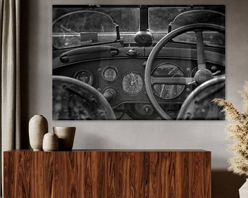 Le passé nous accompagne : l'intérieur d'une Bentley classique sur Esther's wereld