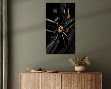 Rim of Ferrari by Aron.jpg
