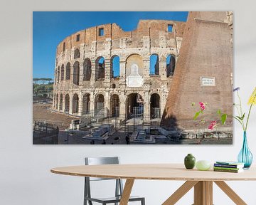 Het Colosseum in Rome in de zomer van t.ART