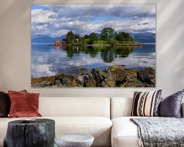 Oma eiland in de Hardangerfjord, Noorwegen van Adelheid Smitt