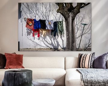 Le linge sèche sur la corde à linge sur Eddy Westdijk