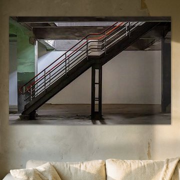 Seitenansicht einer Industrietreppe