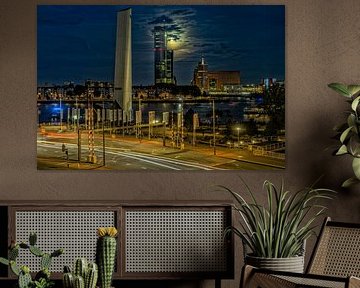 Rotterdam by Night van John Kreukniet