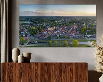 Luchtfoto van Hattem tijdens een warme zomeravond van Sjoerd van der Wal Fotografie