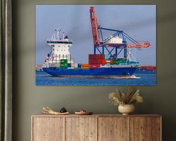 Container schip in de haven van Rotterdam van Sjoerd van der Wal