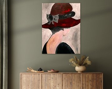 Woman with hat.
