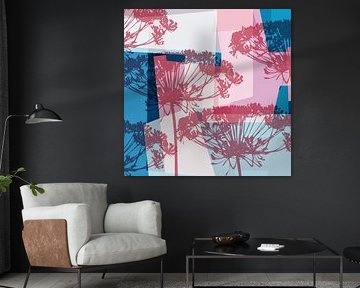 Abstrakte Geometrie mit großen Blumen in Rosa und Blau