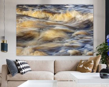 Landschap bij de vistrap in de Lieversche diep, denderend water, snel stromend water stroomt langs van Karin Broekhuijsen