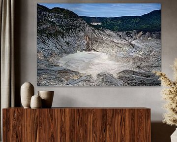 The mineral immensity of the smoking crater of Tangkuban Parahu by Frank Photos