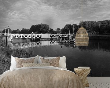 De Muntbrug in Utrecht met het Merwedekanaal.