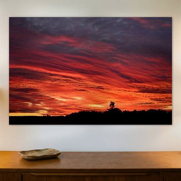 SUPER Sonnenuntergang mit färbenden Wolken