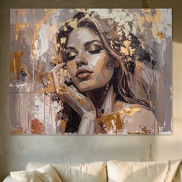 Portrait de femme en couleur or et terre