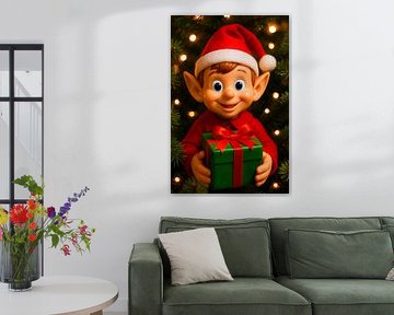 Fröhliche Weihnachtselfe mit grünem Geschenk für warme Feiertage