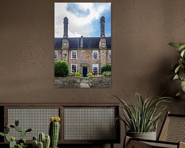 A house in Vicars' Close by Jurjen Jan Snikkenburg