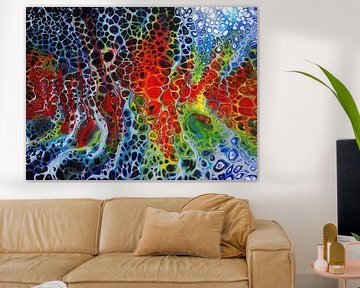 Abstract acrylic pouring by Mario Hoesel