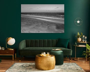 Strand in der Nähe des Leuchtturms von Texel von Erik Verreijt