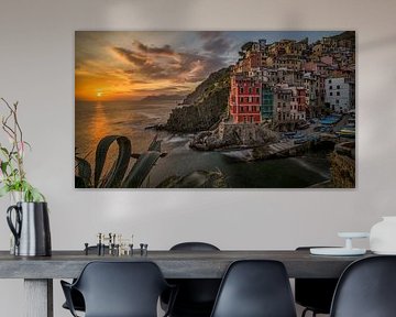 Between Rock and Horizon - Riomaggiore