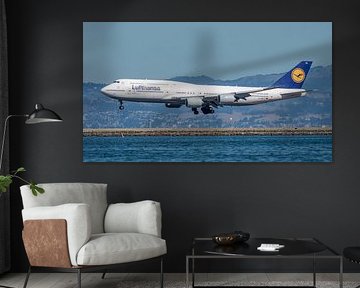Landing Lufthansa Boeing 747-8 passenger plane. by Jaap van den Berg