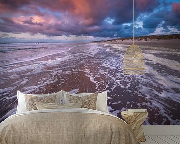 There rustling along the clouds... by Sander Poppe