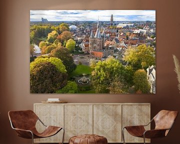 Luftaufnahme der Stadt Zwolle am Sassenpoort im Herbst von Sjoerd van der Wal Fotografie