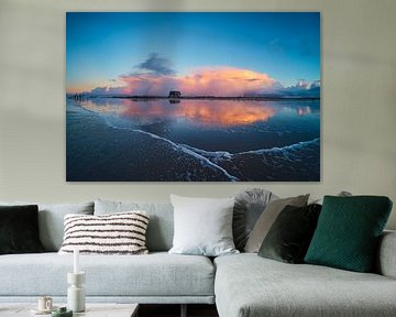Spiegelung im Abendlicht – St. Peter-Ording von Florian Kunde