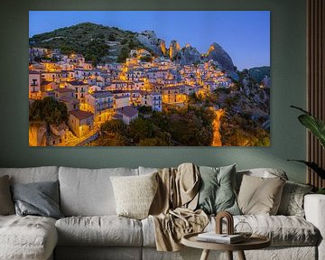 An evening in Castelmezzano, mountain village in Dolomiti Lucane, Italy by Henk Meijer Photography