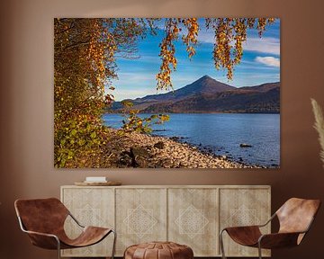 De berg Schiehallion aan de overkant van Loch Rannoch; Perth en Kinross; Sc van Arch White