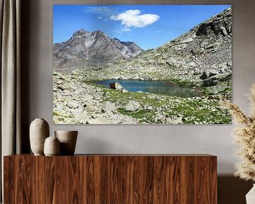 HRP & ; GR11 : Pyrénées sauvages, aventure et montagne à l'état pur. Acheter maintenant des photographies impressionnantes de la nature sur toile ou tableau mural - la liberté sur les traces des sentiers alpins.