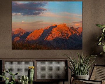 Alpenglow - spectacular photos of the sunset in the mountains.